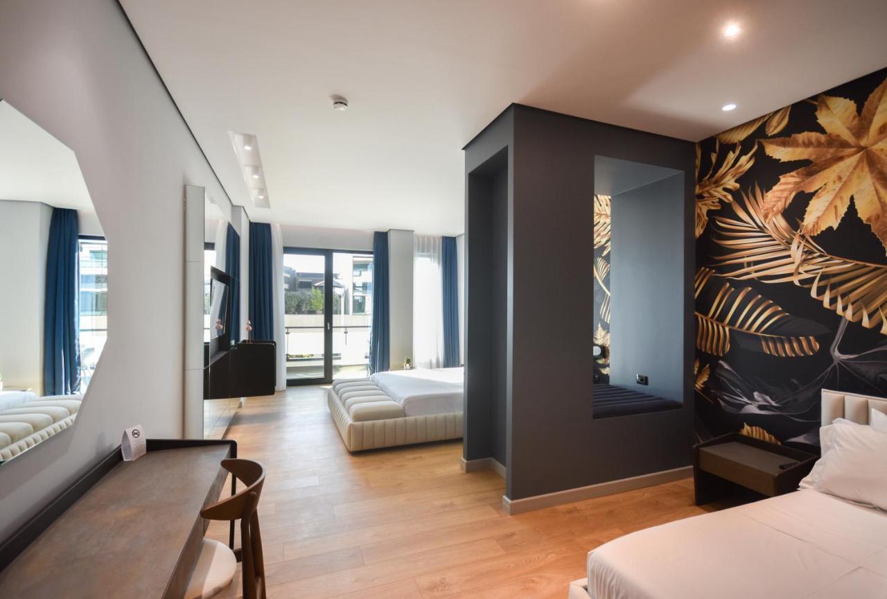 Flamingo Beach Hotel & Spa Vlorë 외부 사진