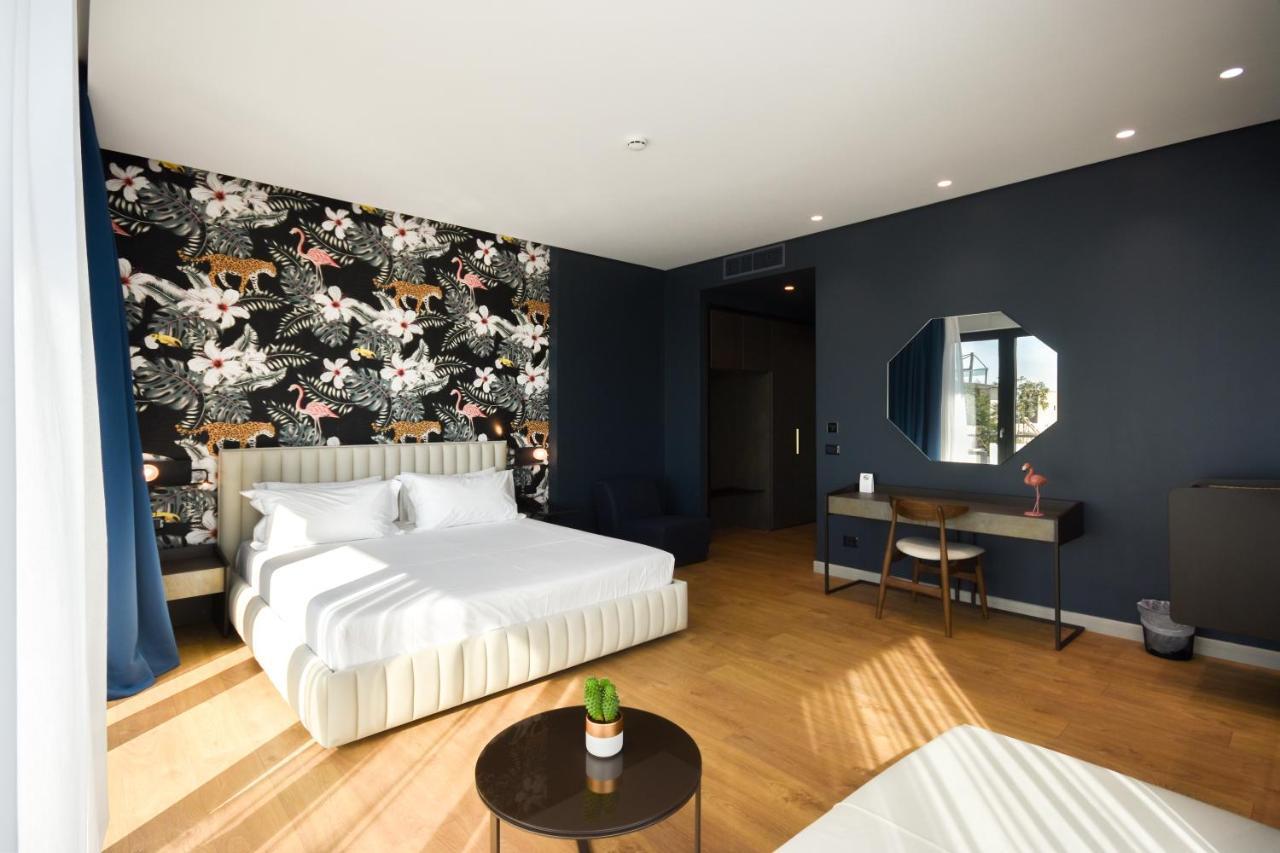 Flamingo Beach Hotel & Spa Vlorë 외부 사진